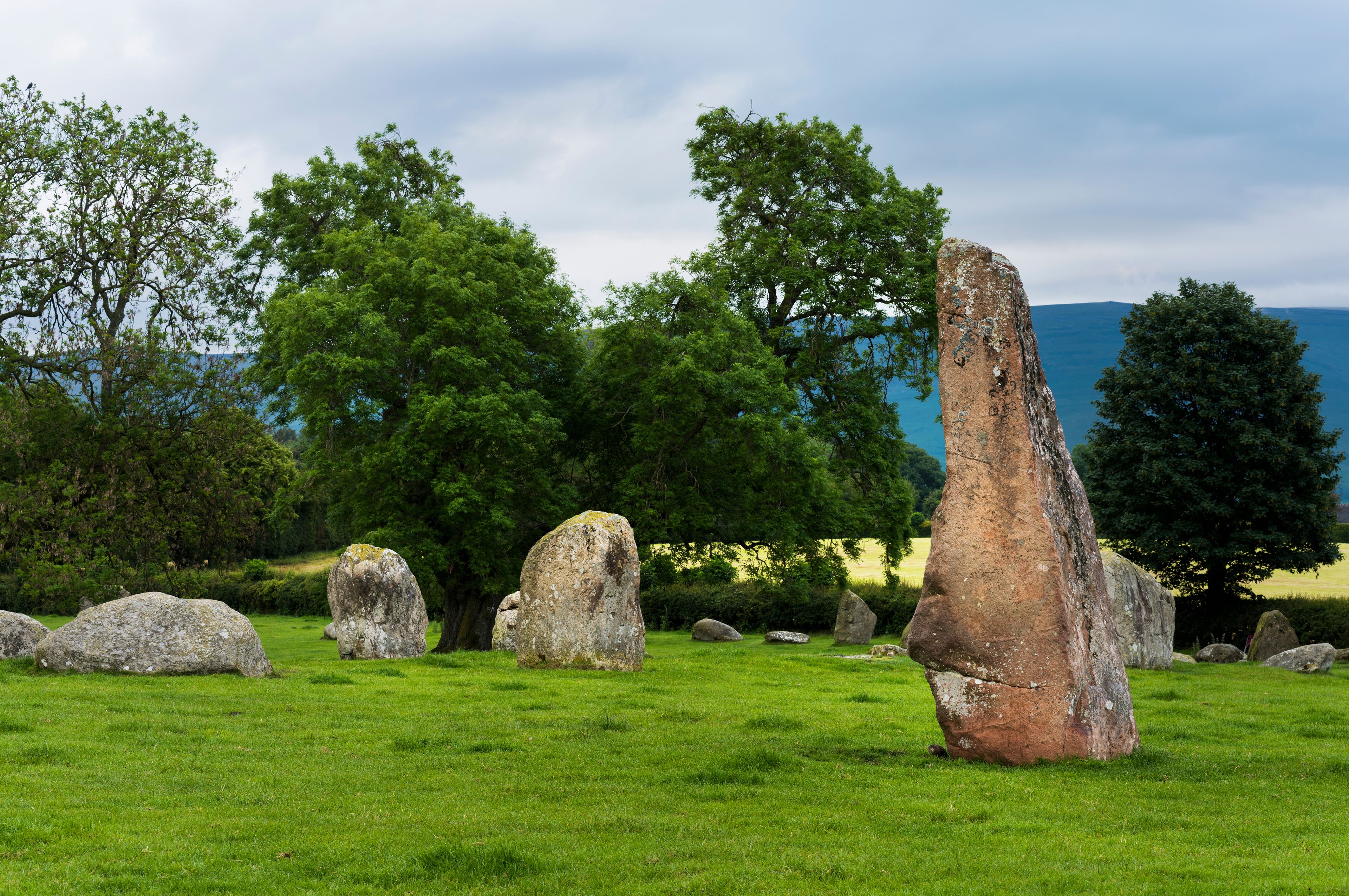 long meg and her daughters stone circle